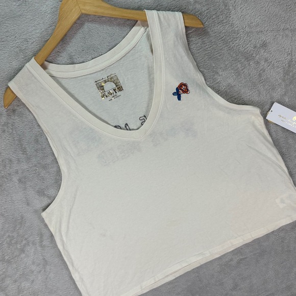 Spiritual Gangster Women's White Sleeveless Tank Love Is All We Need Sz Large - Picture 1 of 12